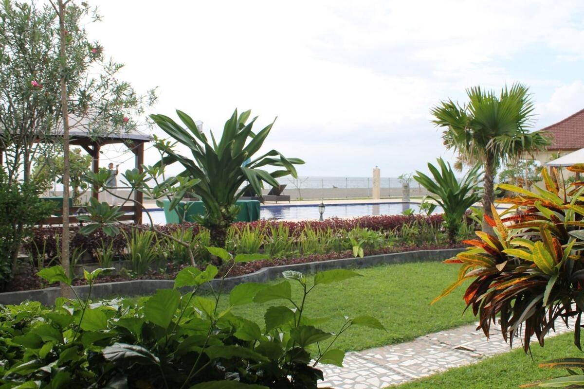 Lombok Beach Hotel Montongbuwoh Zewnętrze zdjęcie