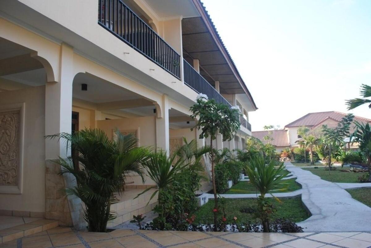 Lombok Beach Hotel Montongbuwoh Zewnętrze zdjęcie